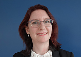 ELKA Academy: Ansprechpartnerin Julia Attensberger